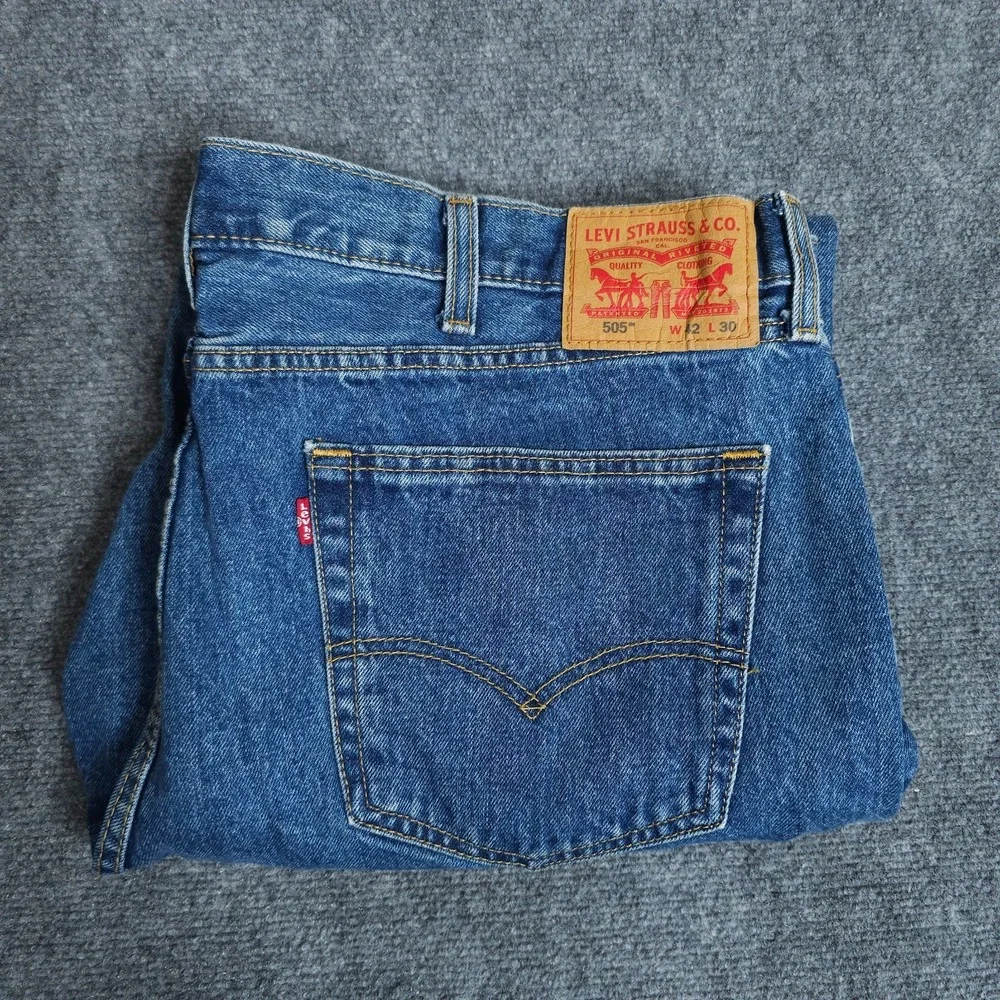 Levis 505 Jeans Mens 42x30 Blue Denim Regular Fit Straight Leg Dark Stretch